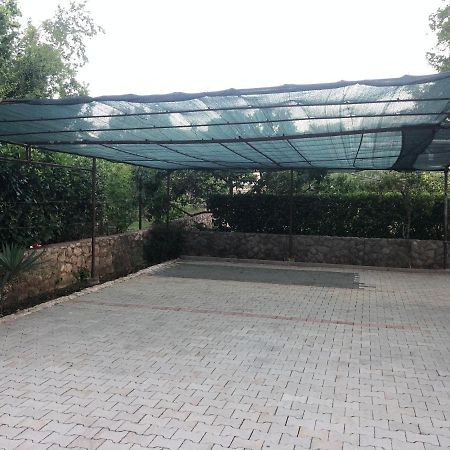 فانتاسيسي Apartments Nebo المظهر الخارجي الصورة