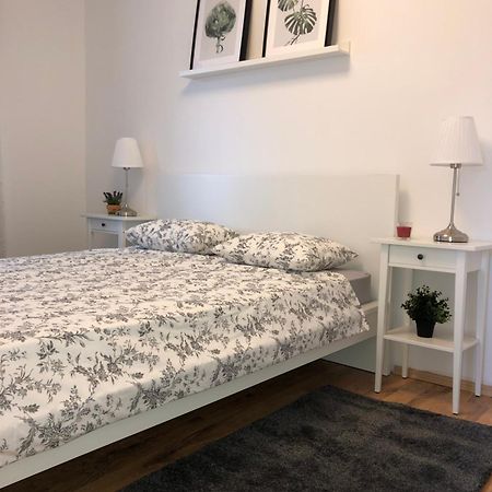 فانتاسيسي Apartments Nebo المظهر الخارجي الصورة