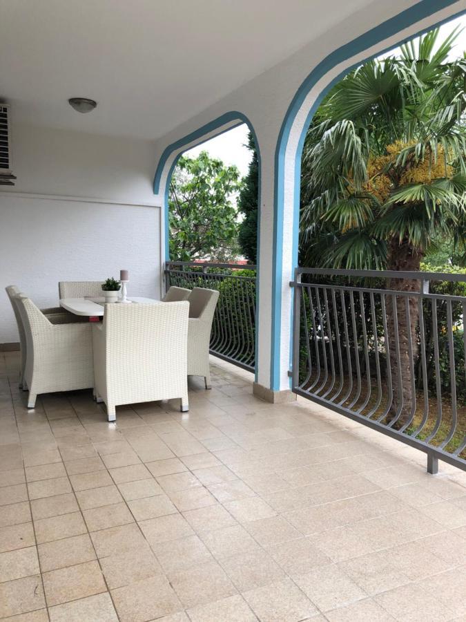 فانتاسيسي Apartments Nebo المظهر الخارجي الصورة