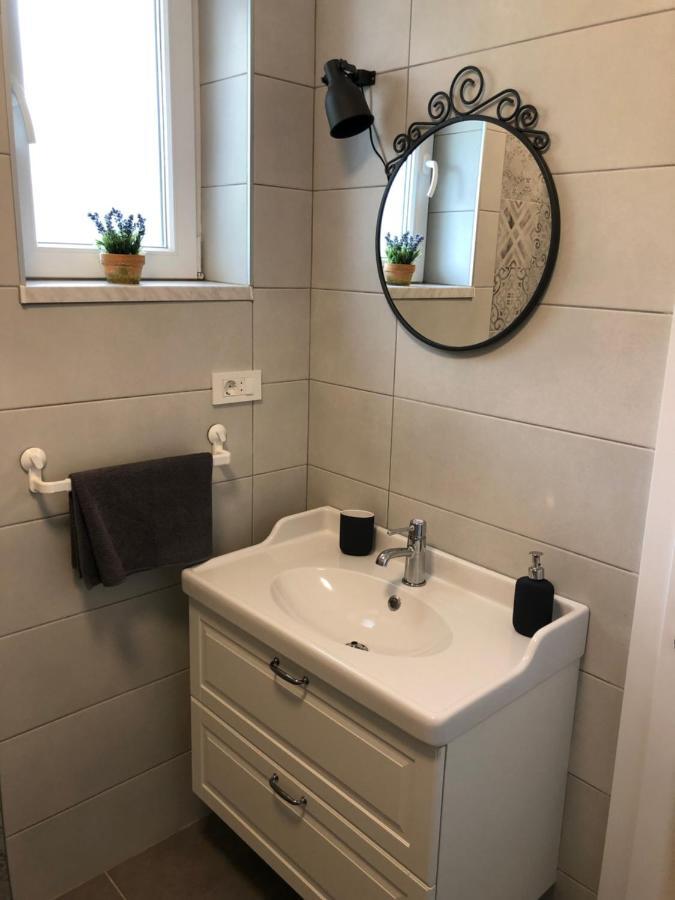 فانتاسيسي Apartments Nebo المظهر الخارجي الصورة