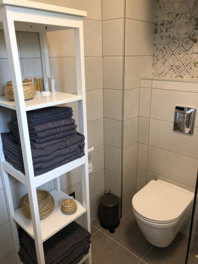 فانتاسيسي Apartments Nebo المظهر الخارجي الصورة