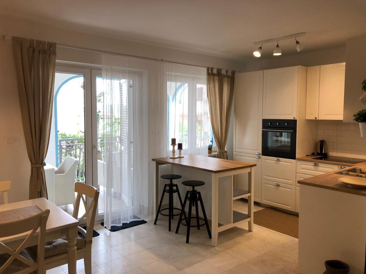 فانتاسيسي Apartments Nebo المظهر الخارجي الصورة