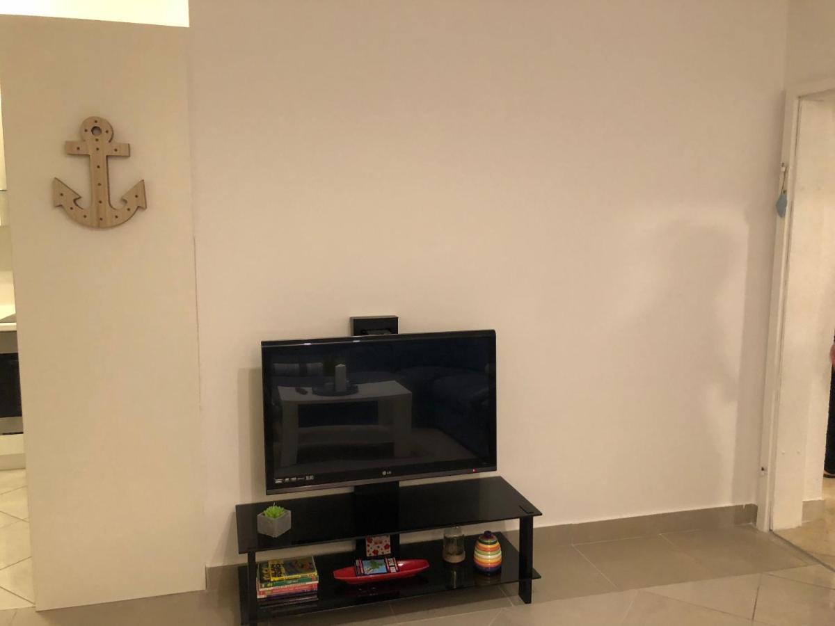 فانتاسيسي Apartments Nebo المظهر الخارجي الصورة